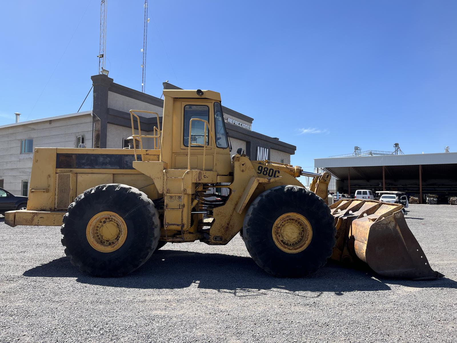 ./imagenes/INVOICE/2019/17995/CATERPILLAR 980C (5).JPG